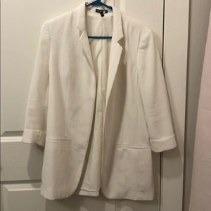 White boyfriend blazer